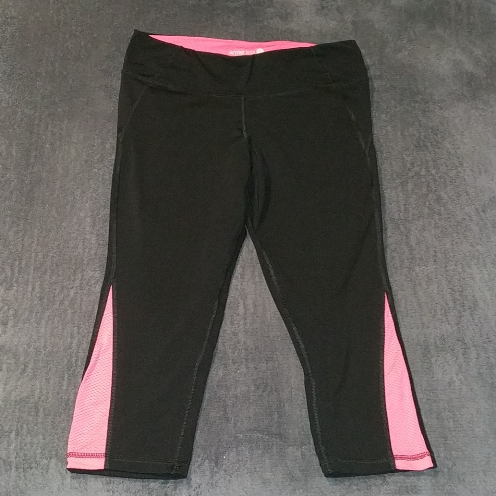 Old Navy Large Tall Capri workout pink